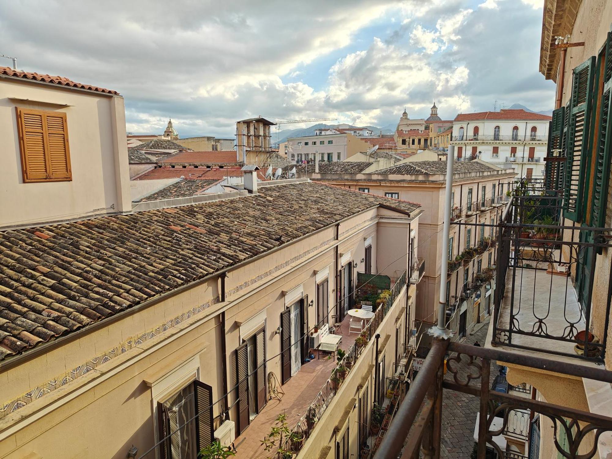 Casetta Caladi Small - Palermo Centro Storico Luaran gambar
